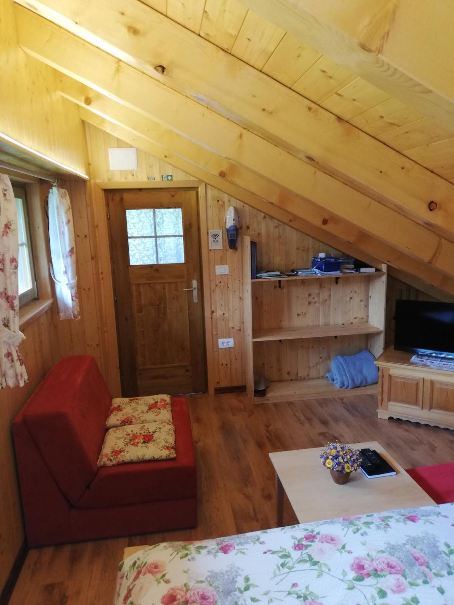 Soba Pri Bregarju Apartment Bohinj Bagian luar foto
